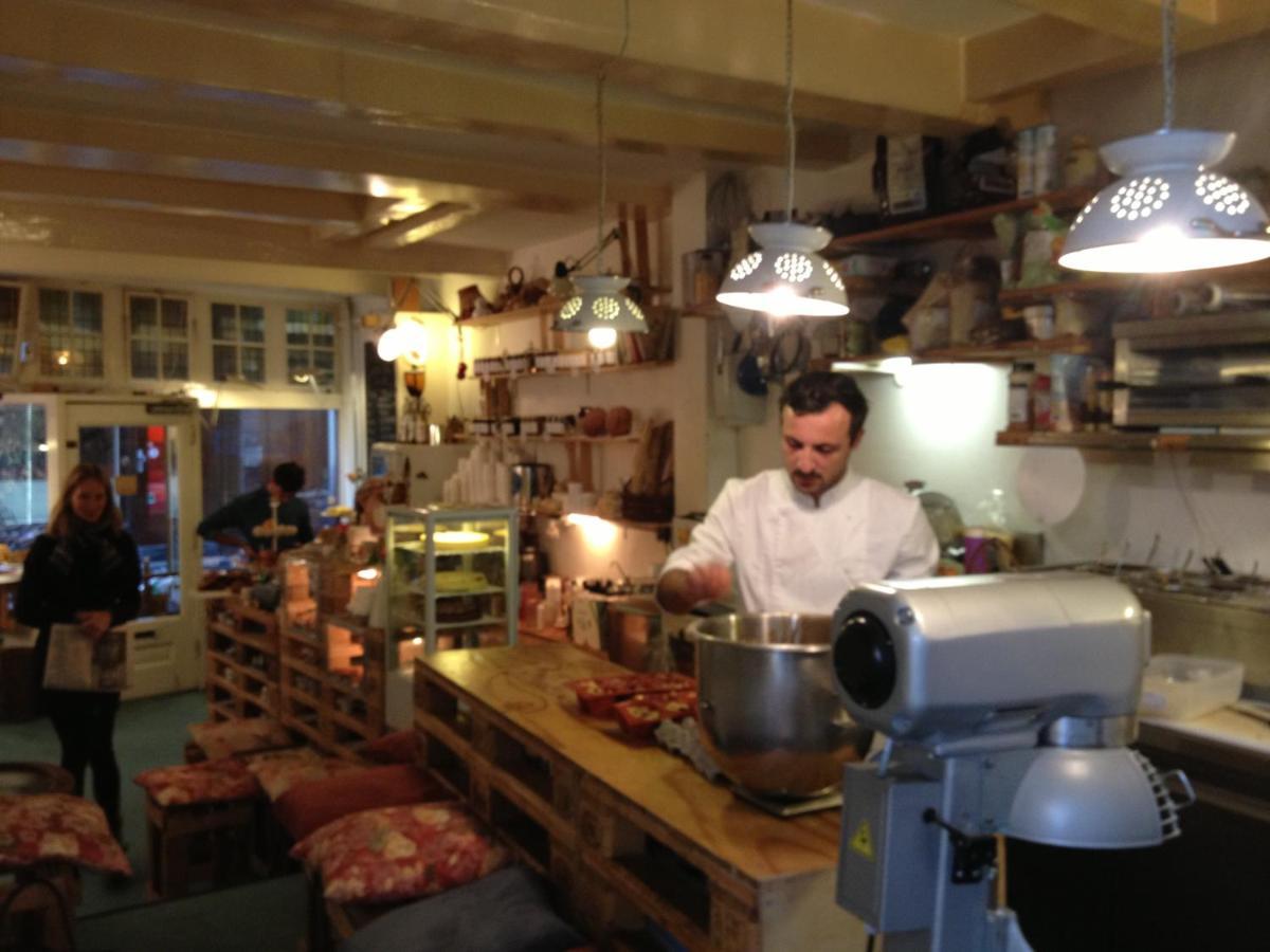 Rust B&B Amsterdam Bagian luar foto